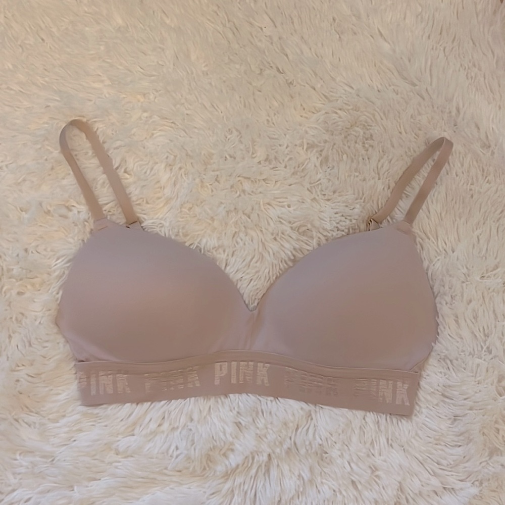 PINK wear everywhere push-up bra 36B